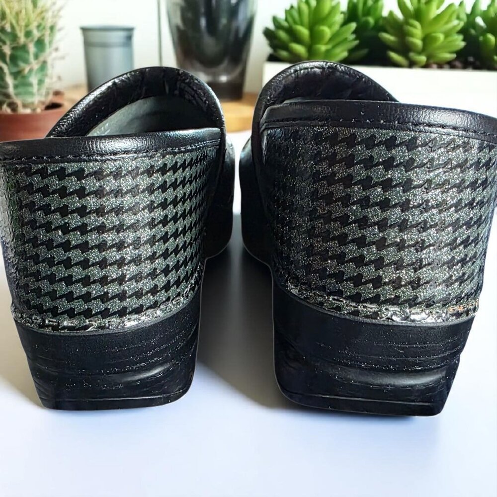 DANSKO ( 7.5) Classic Slip On Black, Green Glitter Professional All Day Clogs - Picture 9 of 10